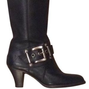 Make An Offer 💕Frye Boots